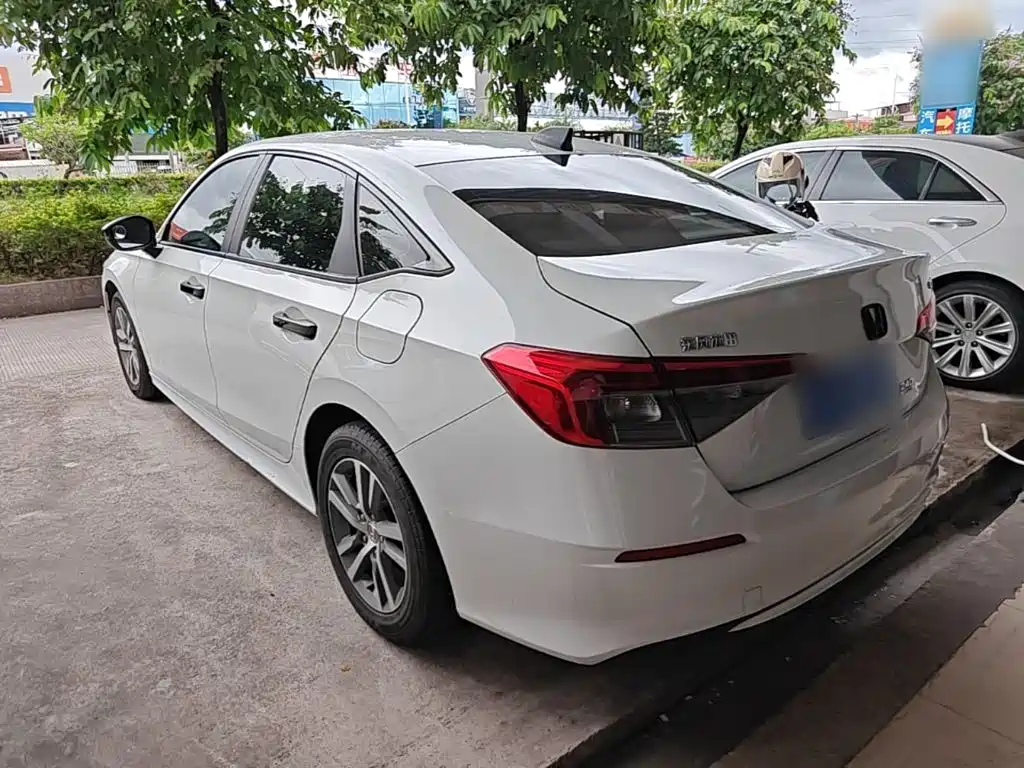 Honda Civic — фото 4