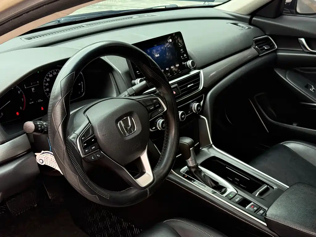 Honda Inspire — фото 4