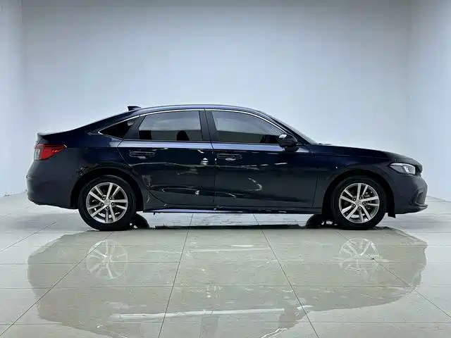 Honda Civic — фото 8