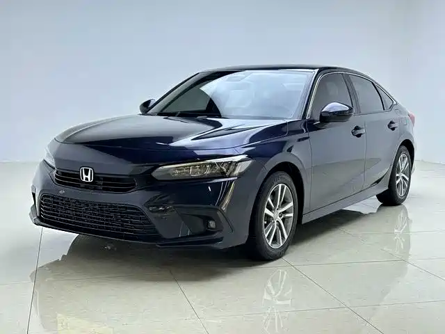 Honda Civic — фото 1