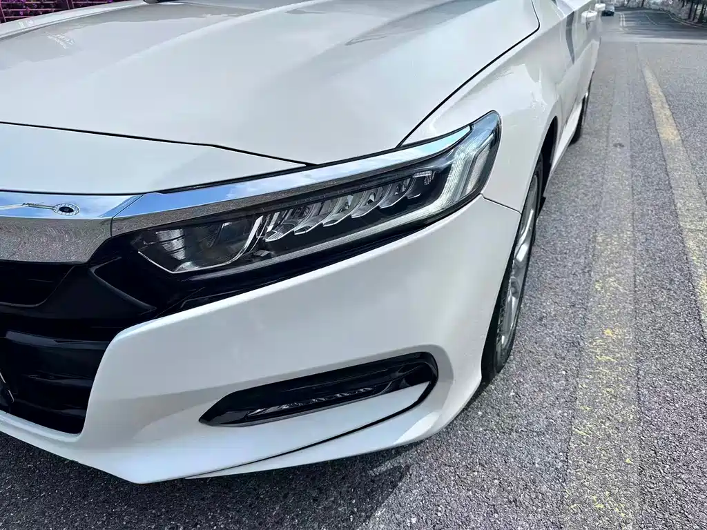 Honda Accord — фото 5