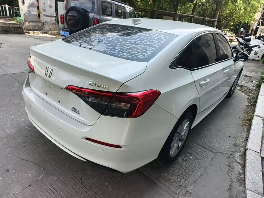 Honda Civic — фото 6