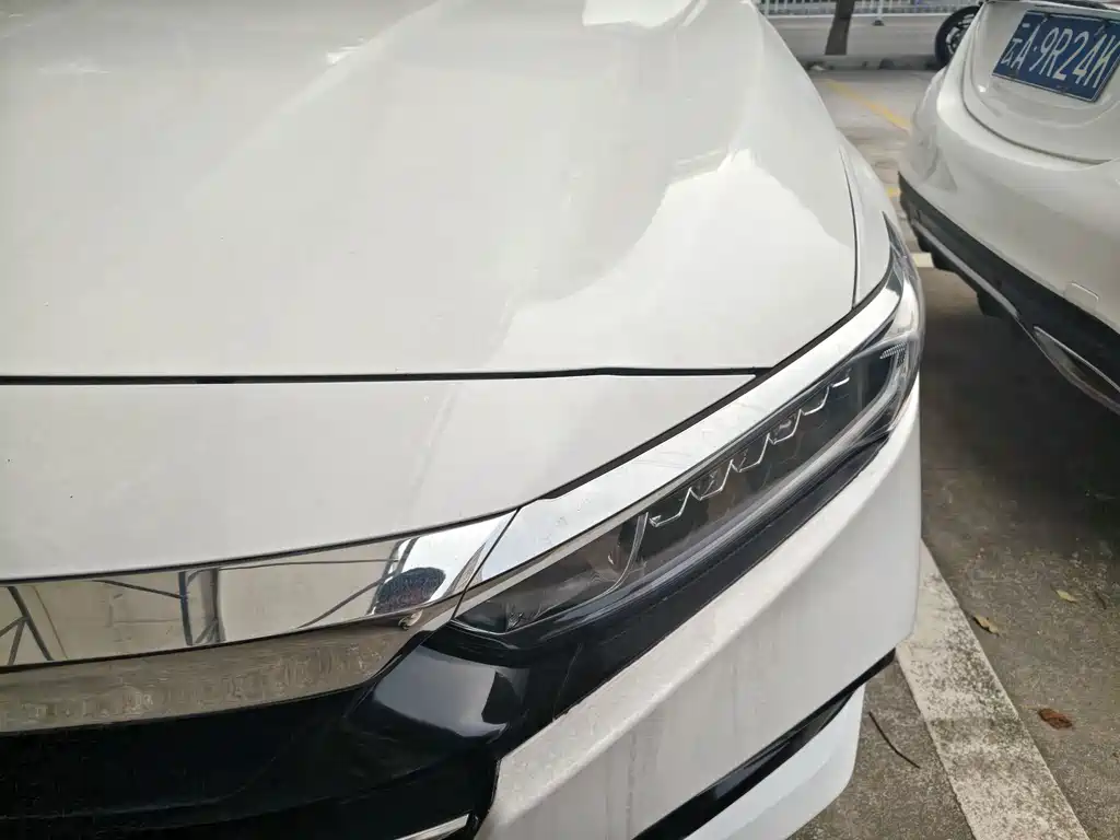 Honda Accord — фото 5