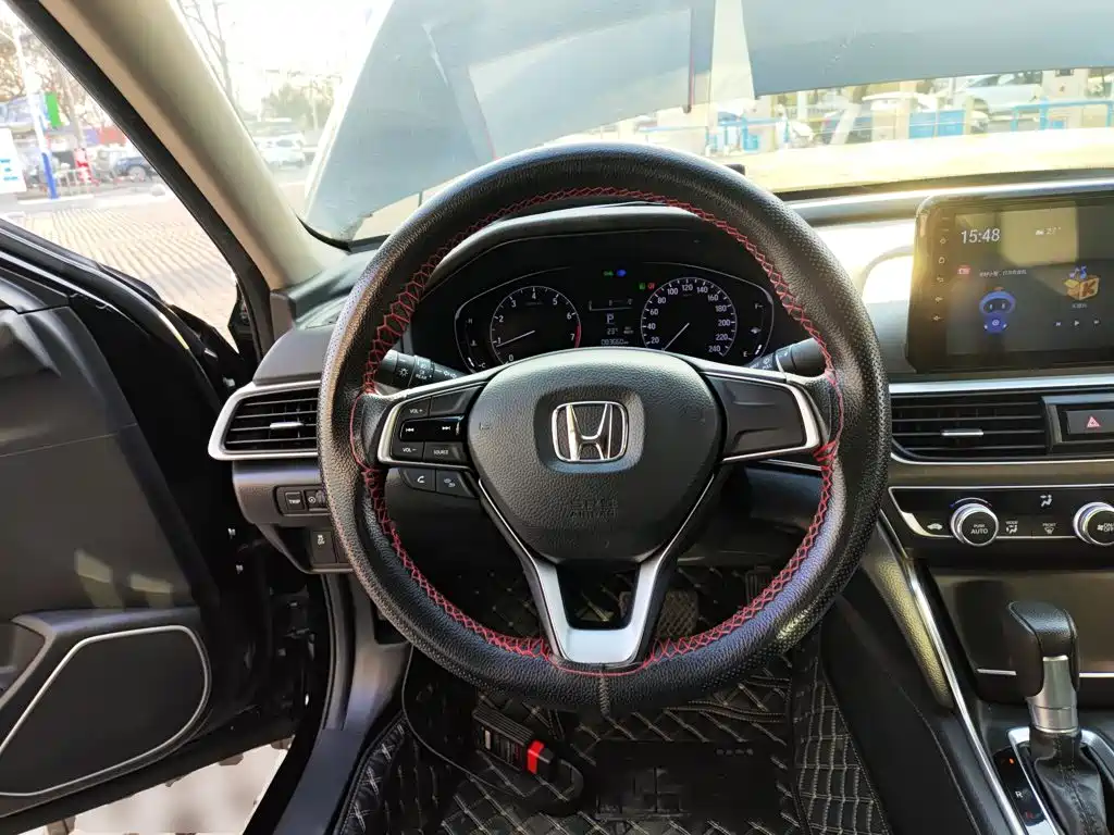 Honda Accord — фото 2