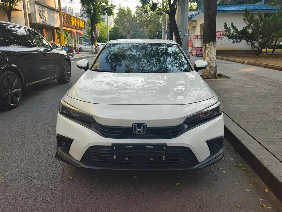 Honda Civic — фото 2