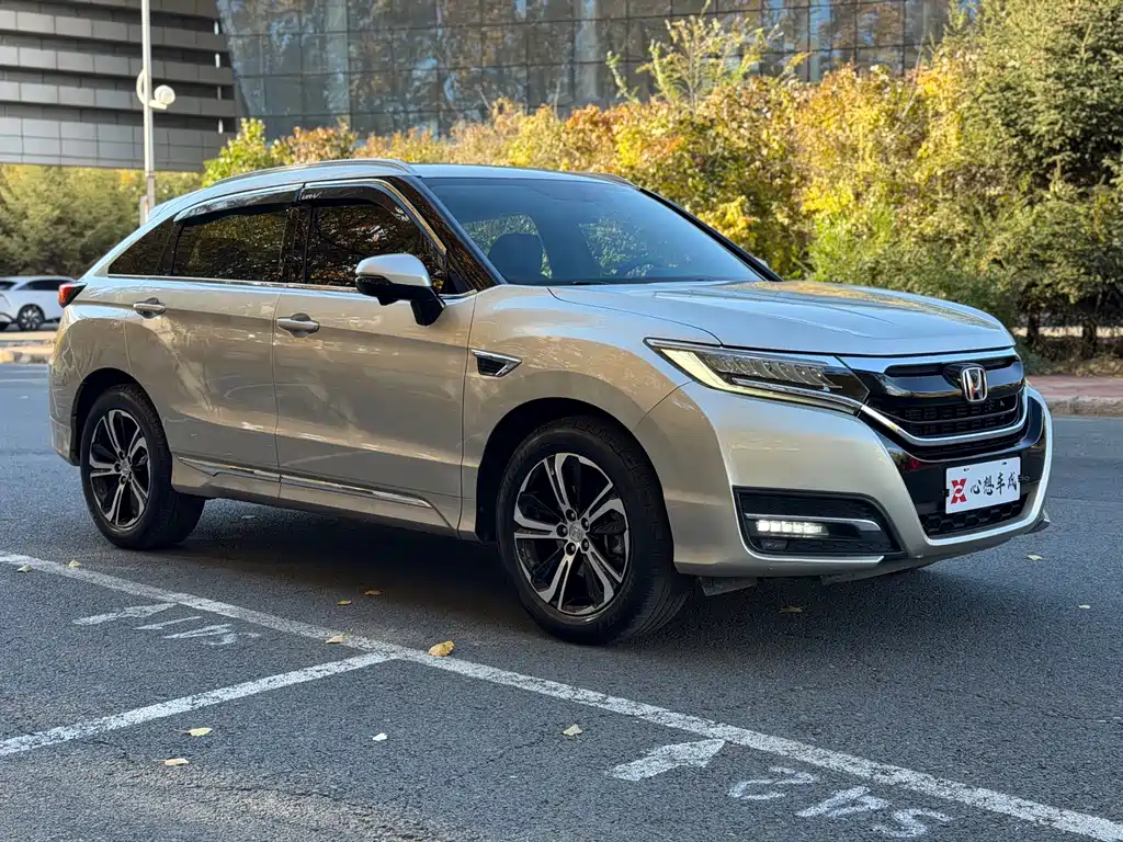 Honda UR-V — фото 3