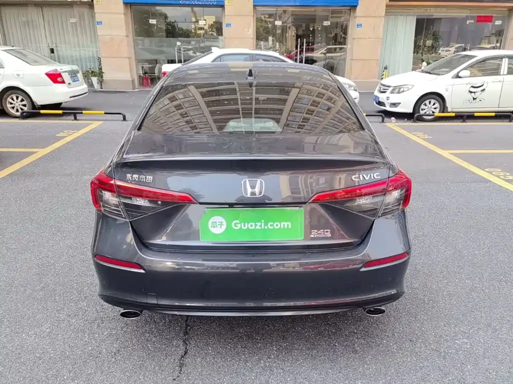 Honda Civic — фото 5