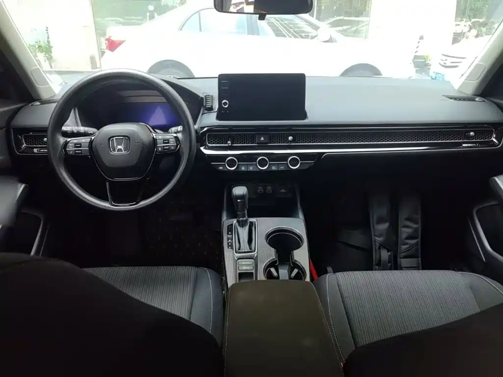 Honda Civic — фото 9
