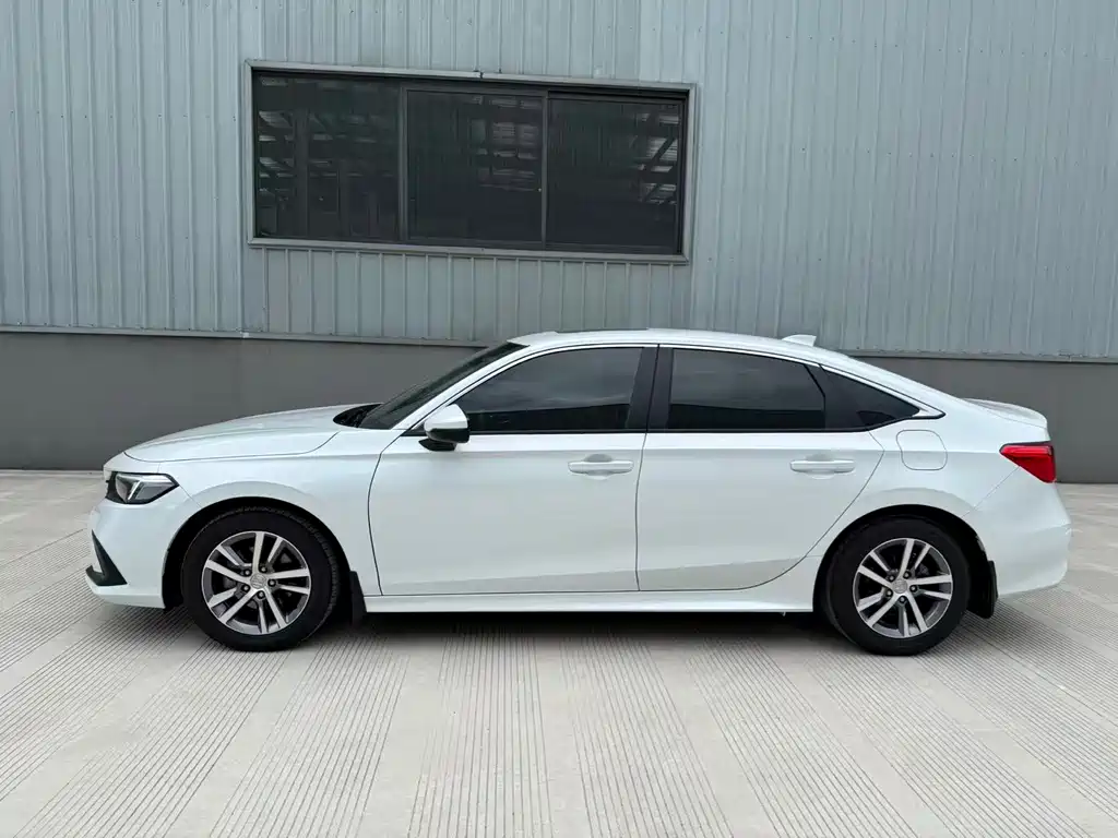 Honda Civic — фото 3