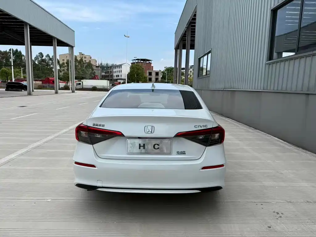 Honda Civic — фото 4