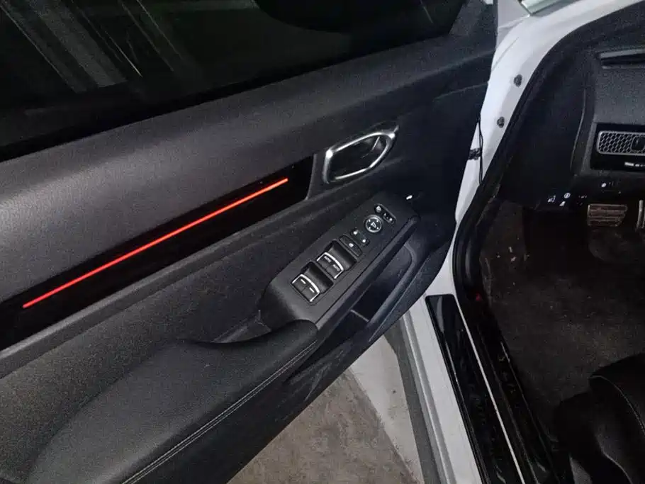 Honda Civic — фото 7