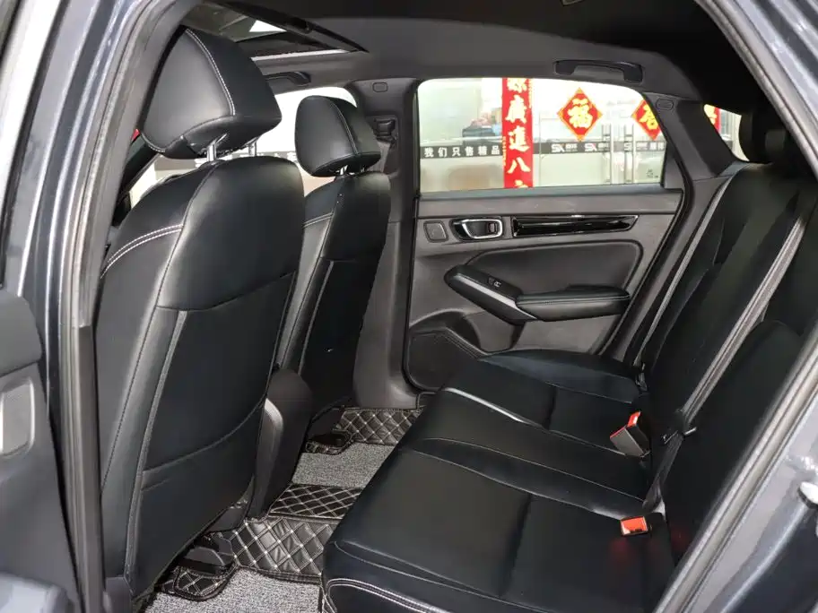 Honda Civic — фото 11