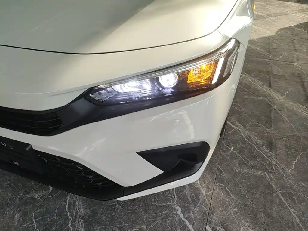 Honda Civic — фото 23
