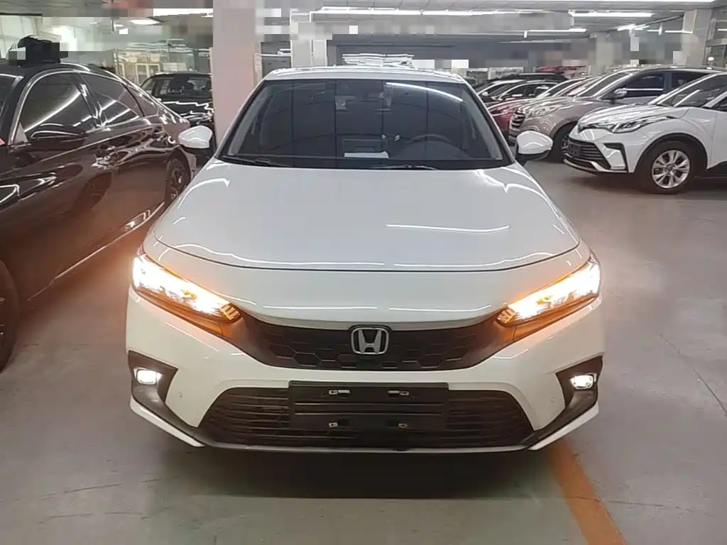 Honda Civic — фото 2