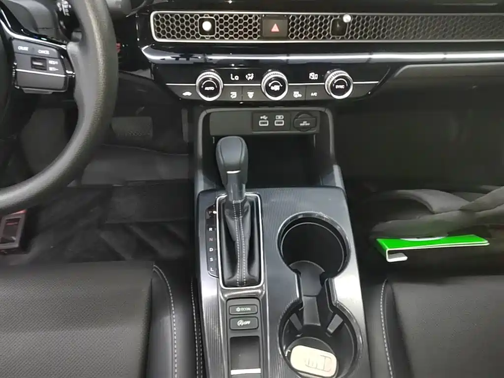 Honda Civic — фото 13