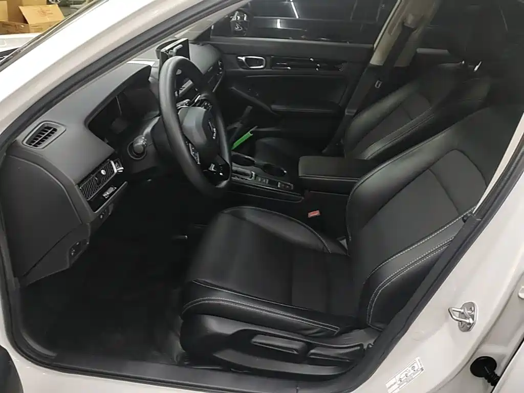 Honda Civic — фото 14