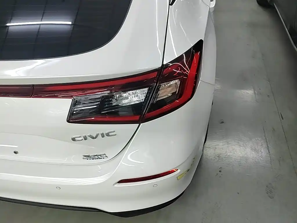 Honda Civic — фото 7