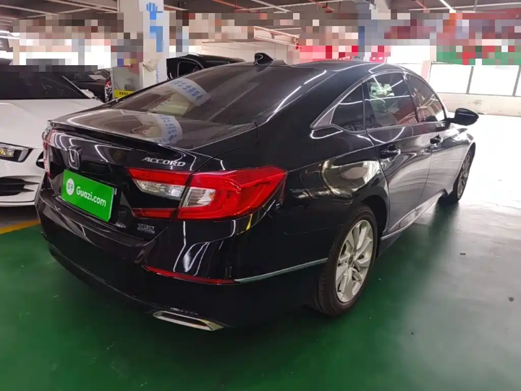 Honda Accord — фото 6