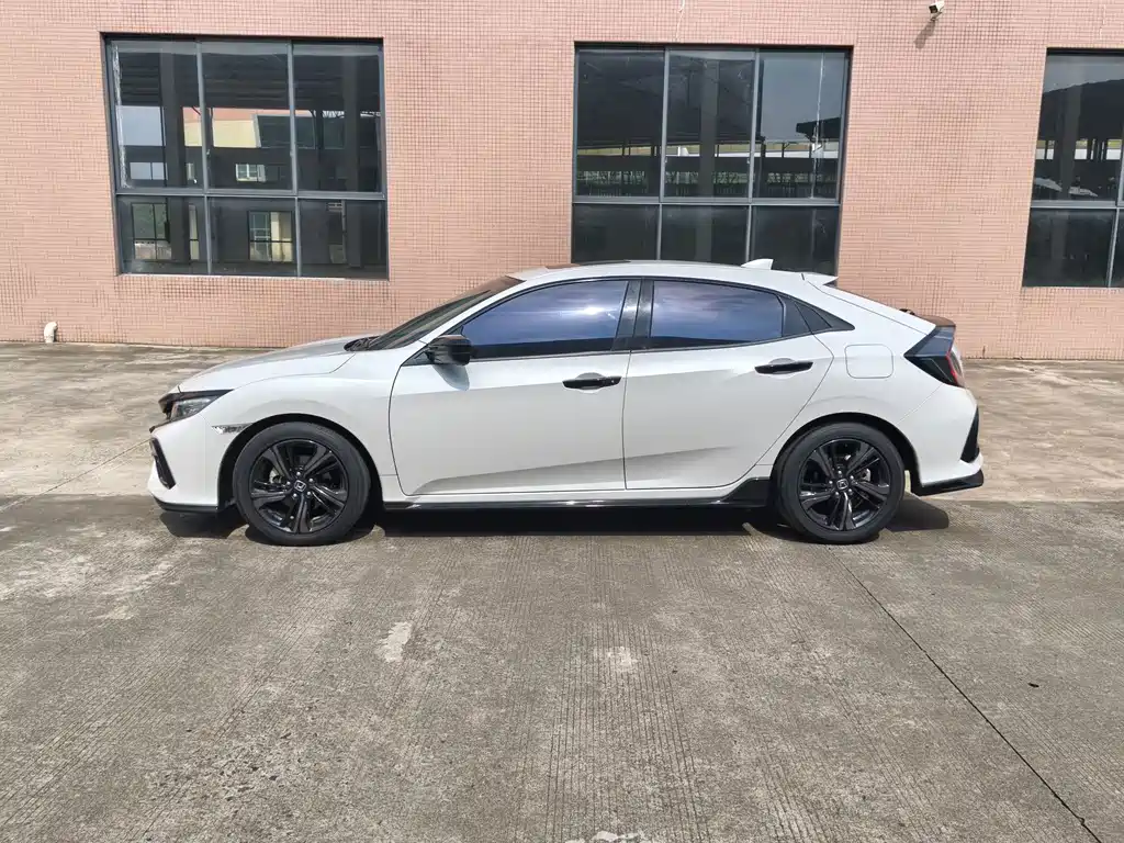 Honda Civic — фото 5