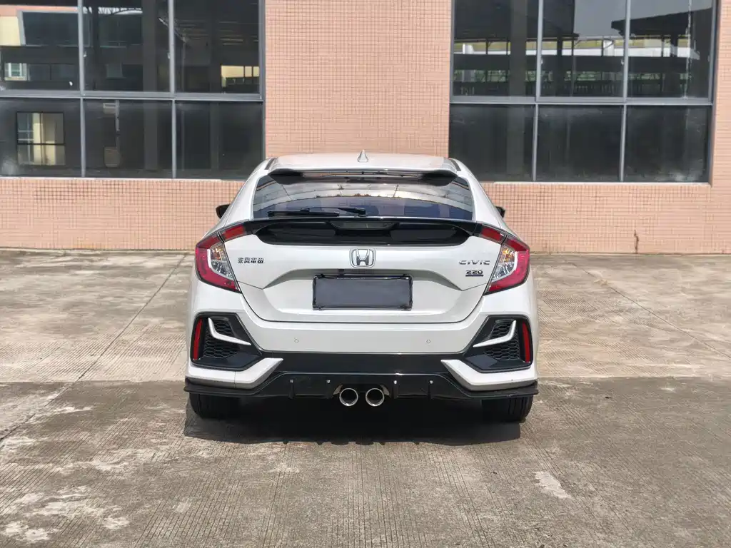 Honda Civic — фото 7