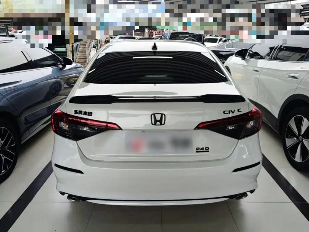 Honda Civic — фото 3