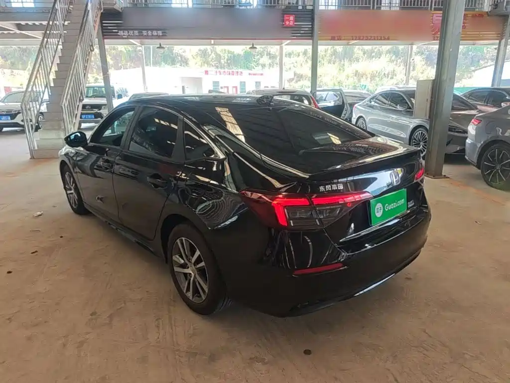 Honda Civic — фото 4