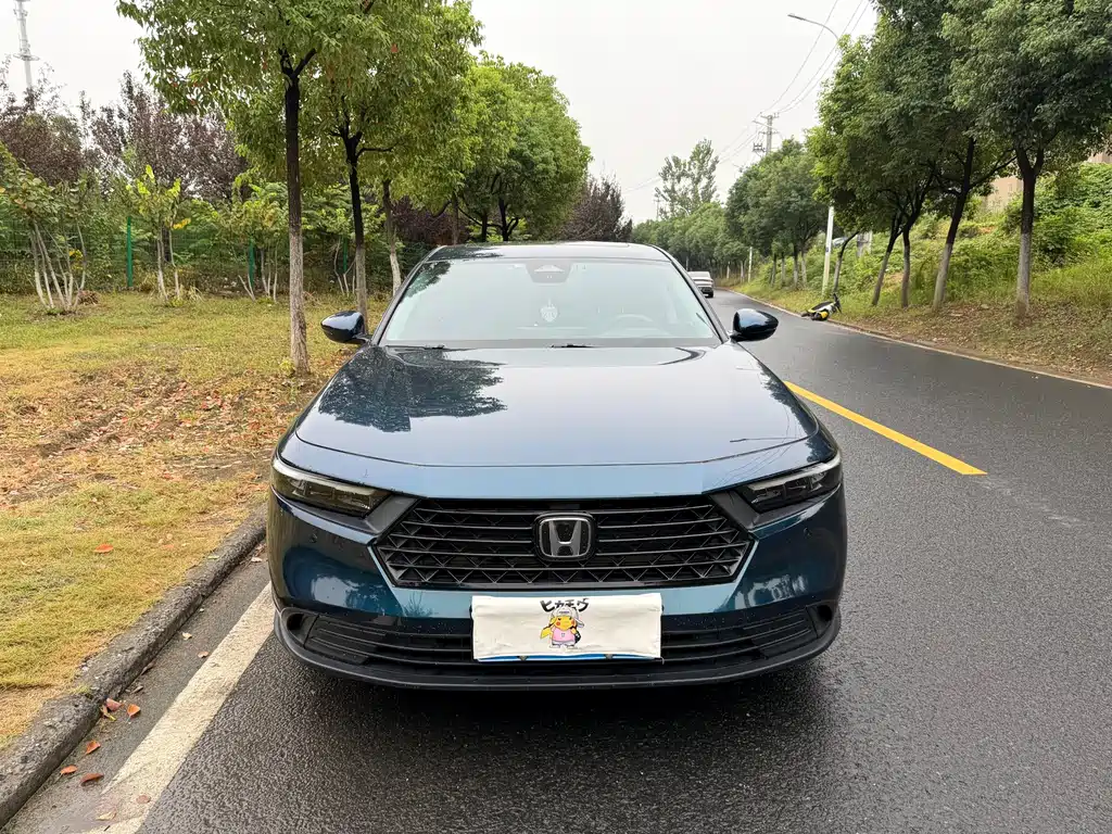 Honda Accord — фото 2