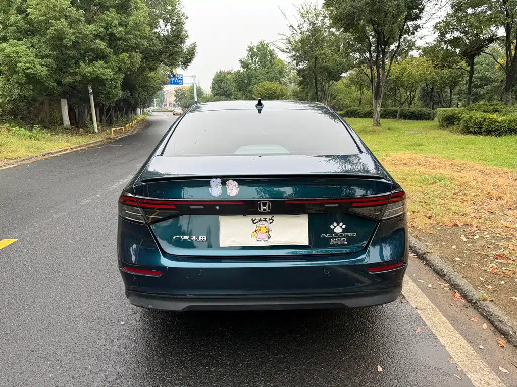 Honda Accord — фото 14