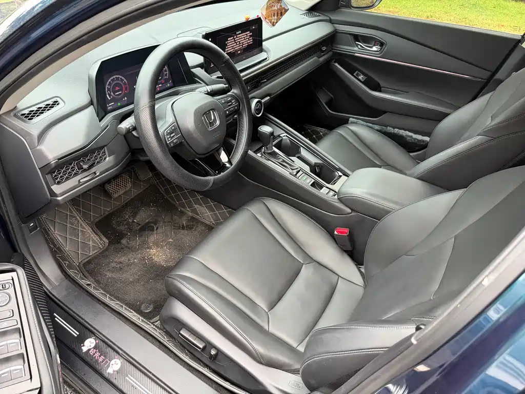 Honda Accord — фото 3