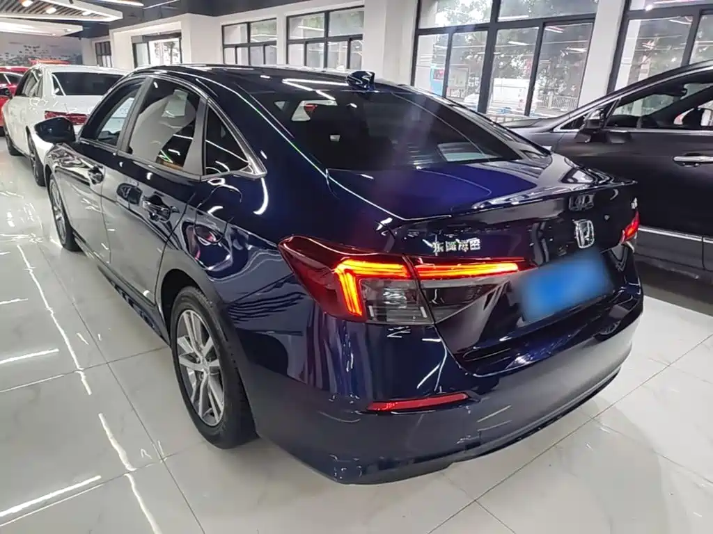 Honda Civic — фото 4