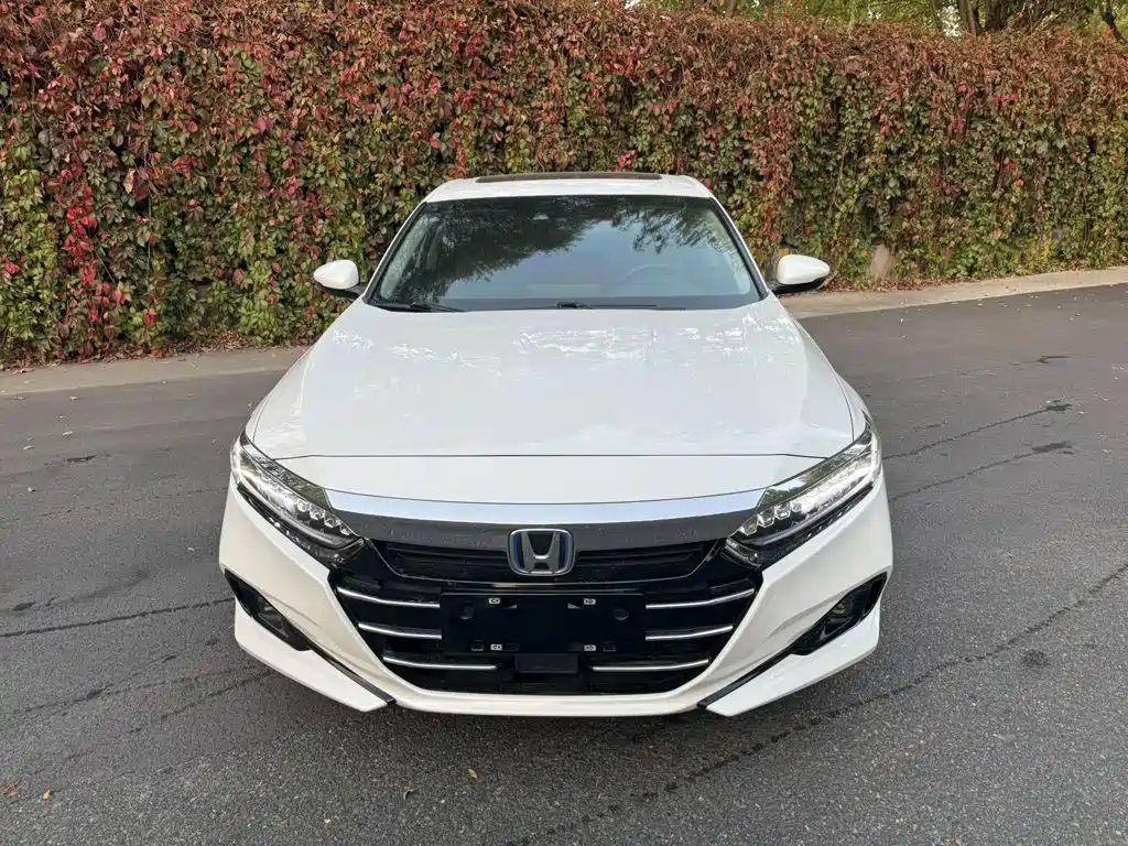 Honda Accord — фото 2