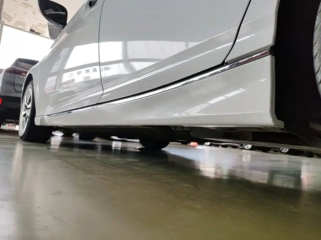 Honda Accord — фото 20