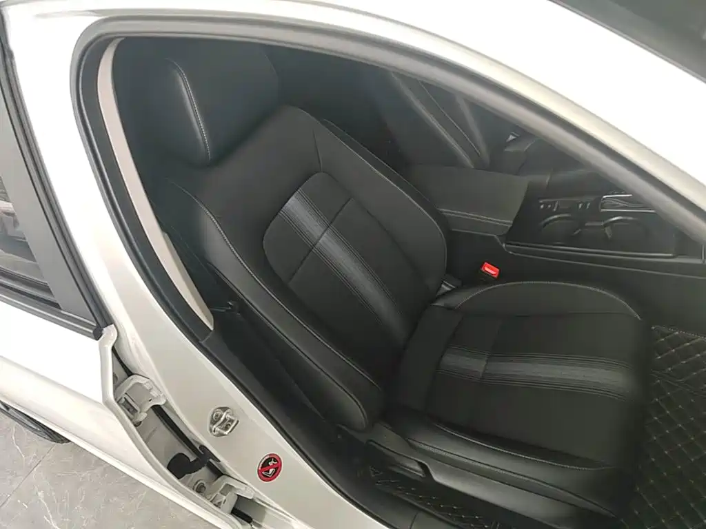 Honda Civic — фото 24