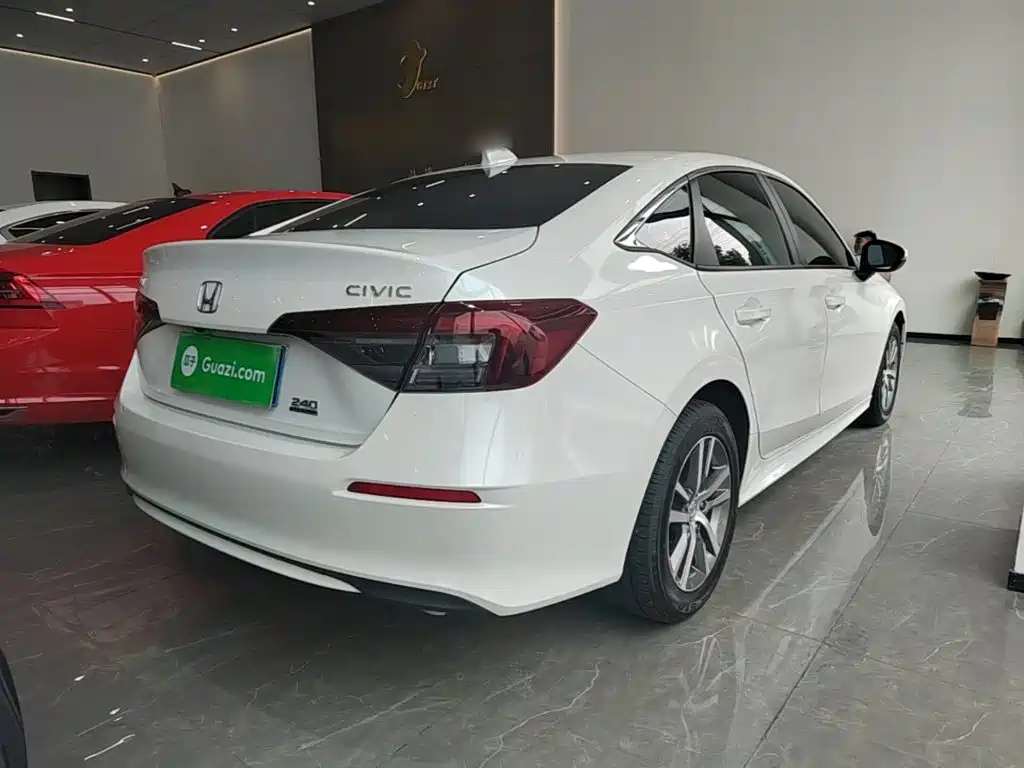 Honda Civic — фото 6