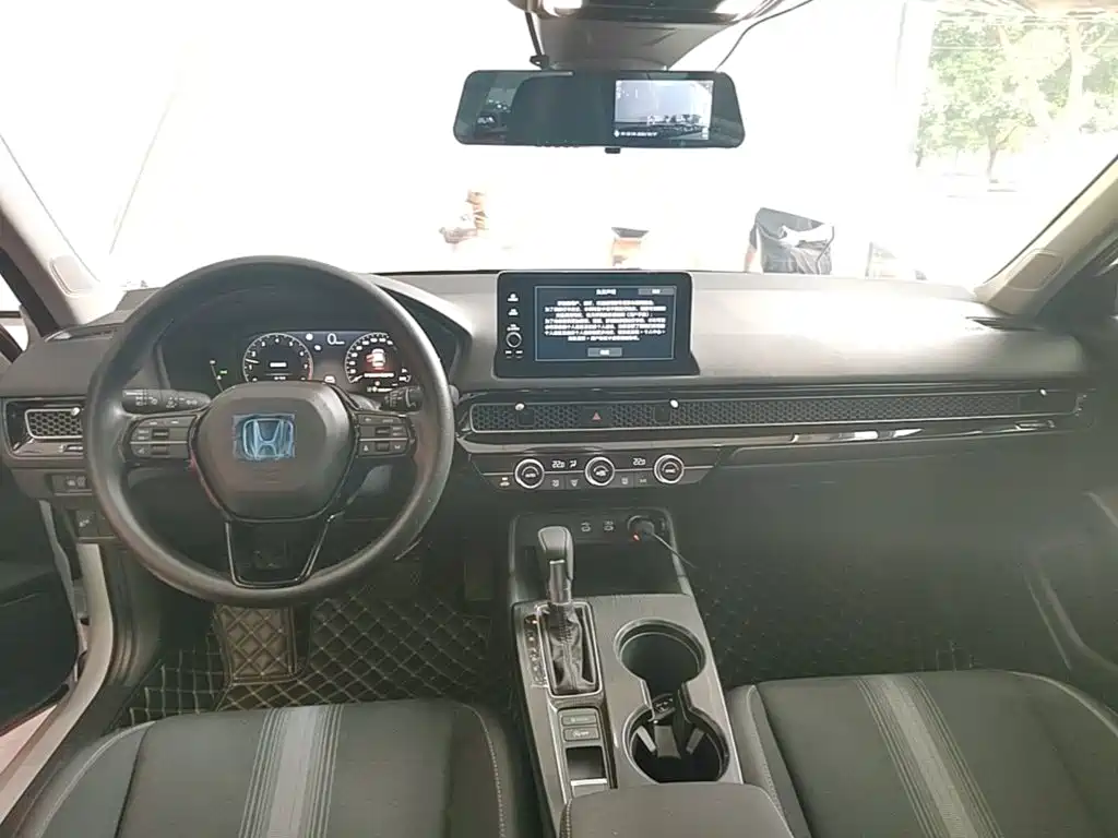 Honda Civic — фото 9