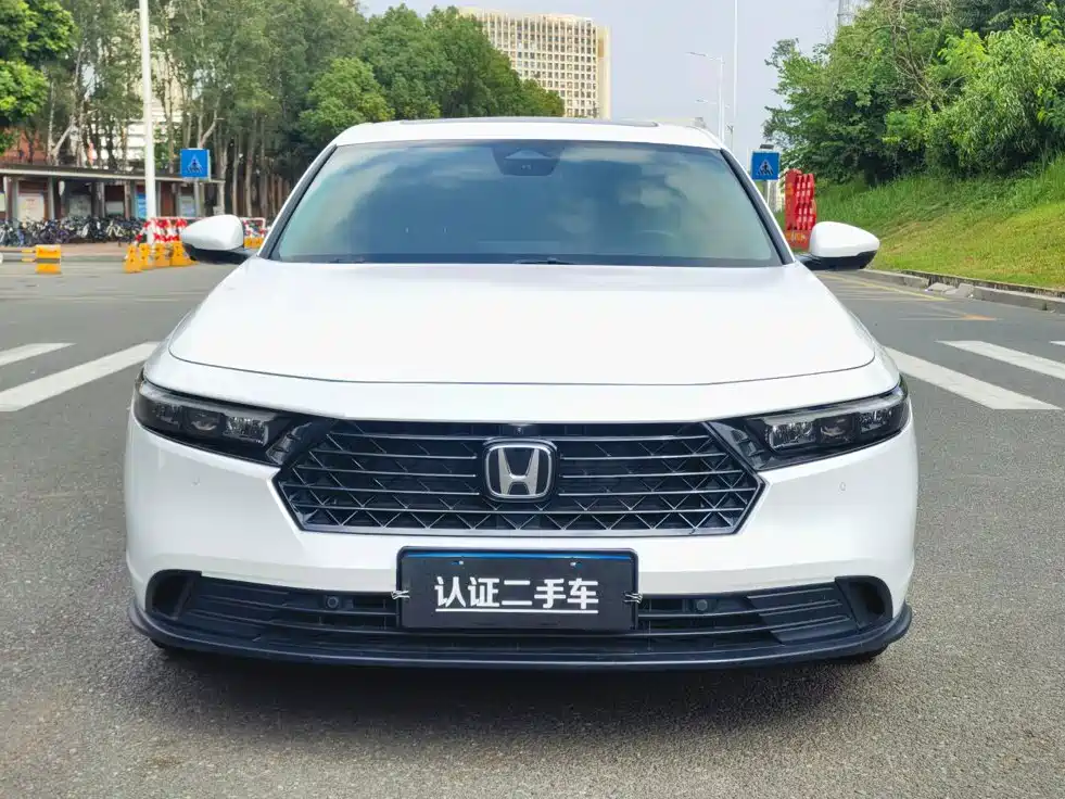 Honda Accord — фото 2