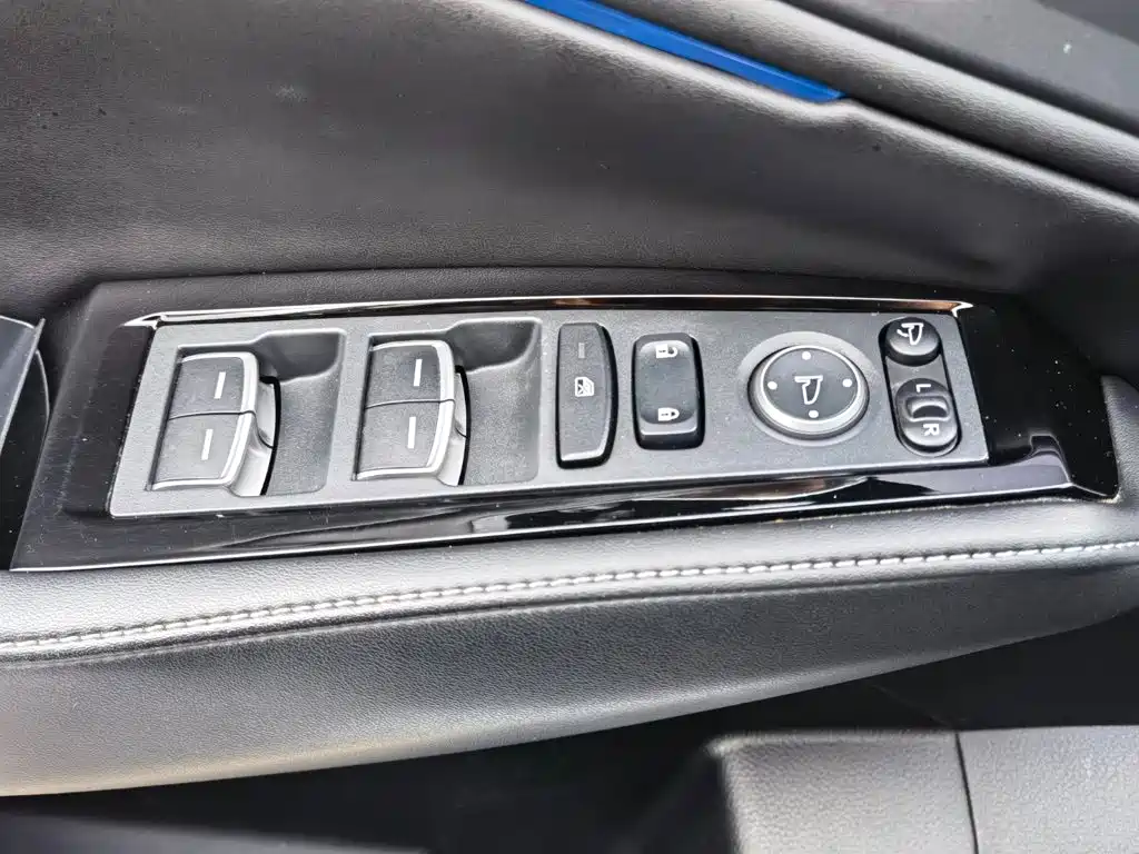 Honda Accord — фото 23