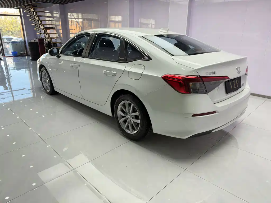 Honda Civic — фото 6