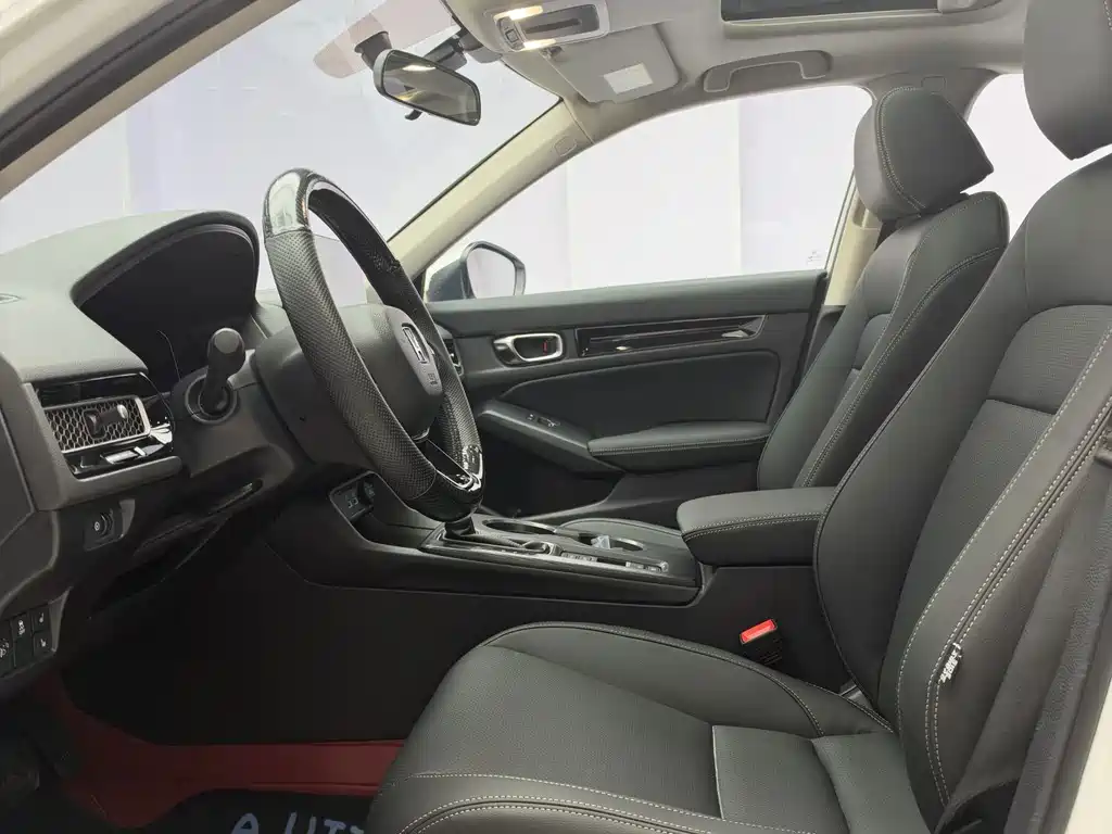 Honda Civic — фото 8
