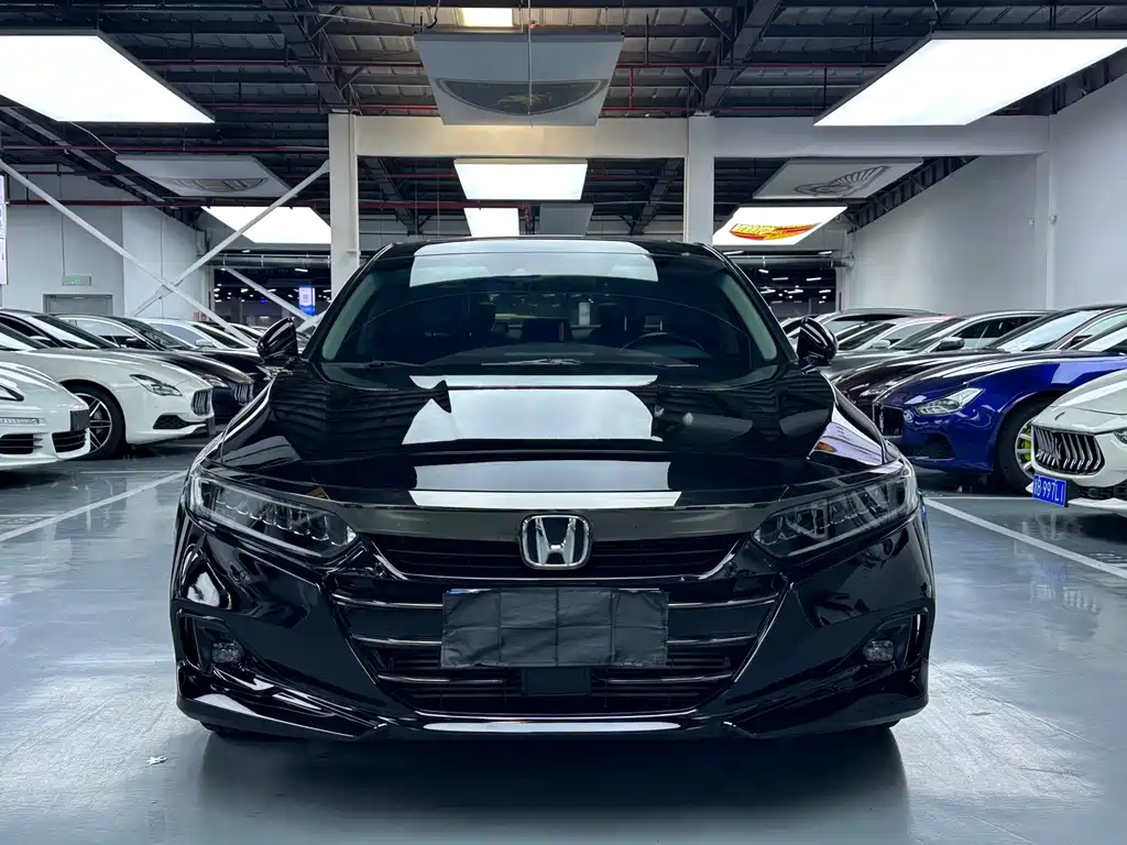 Honda Accord — фото 2