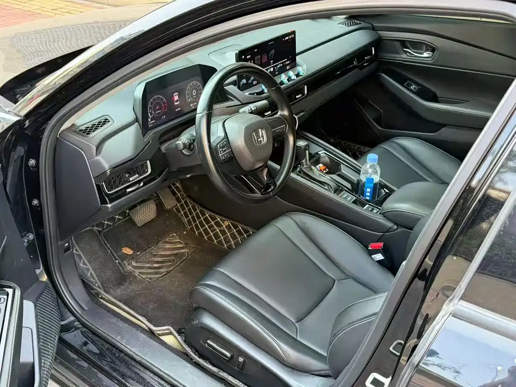 Honda Inspire — фото 4