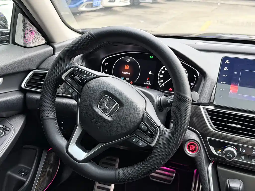 Honda Accord — фото 5