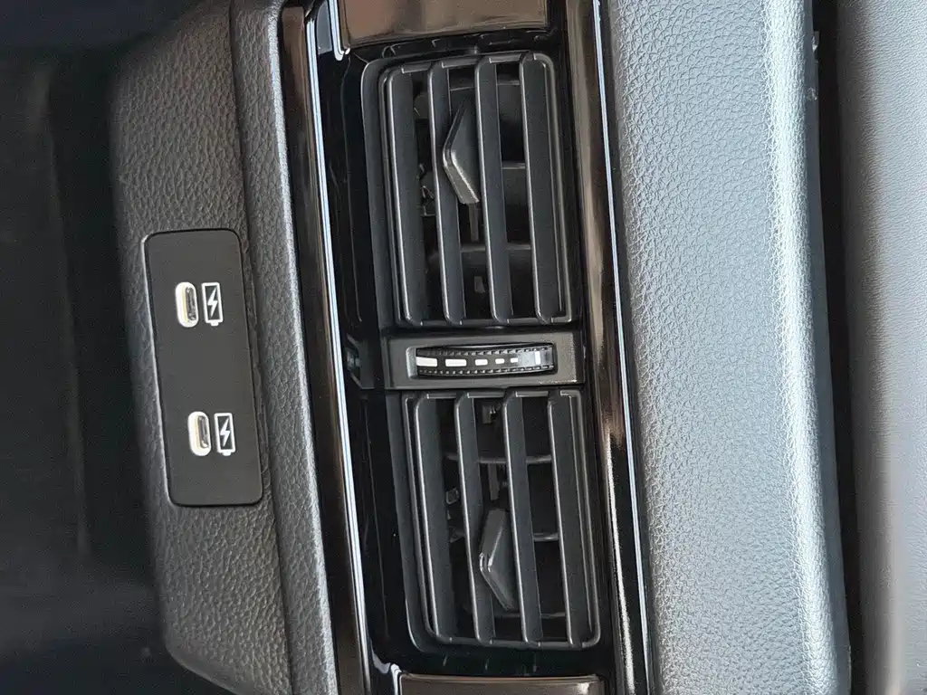 Honda Accord New Energy — фото 11