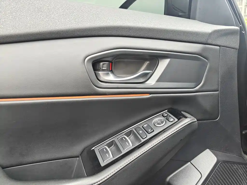 Honda Accord — фото 15