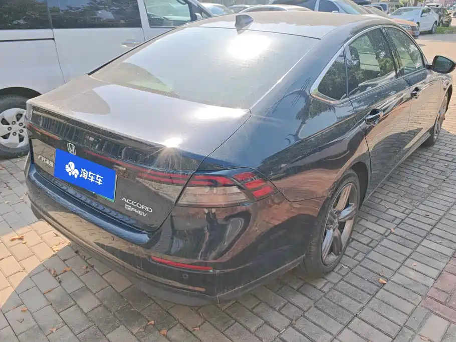 Honda Accord New Energy — фото 3
