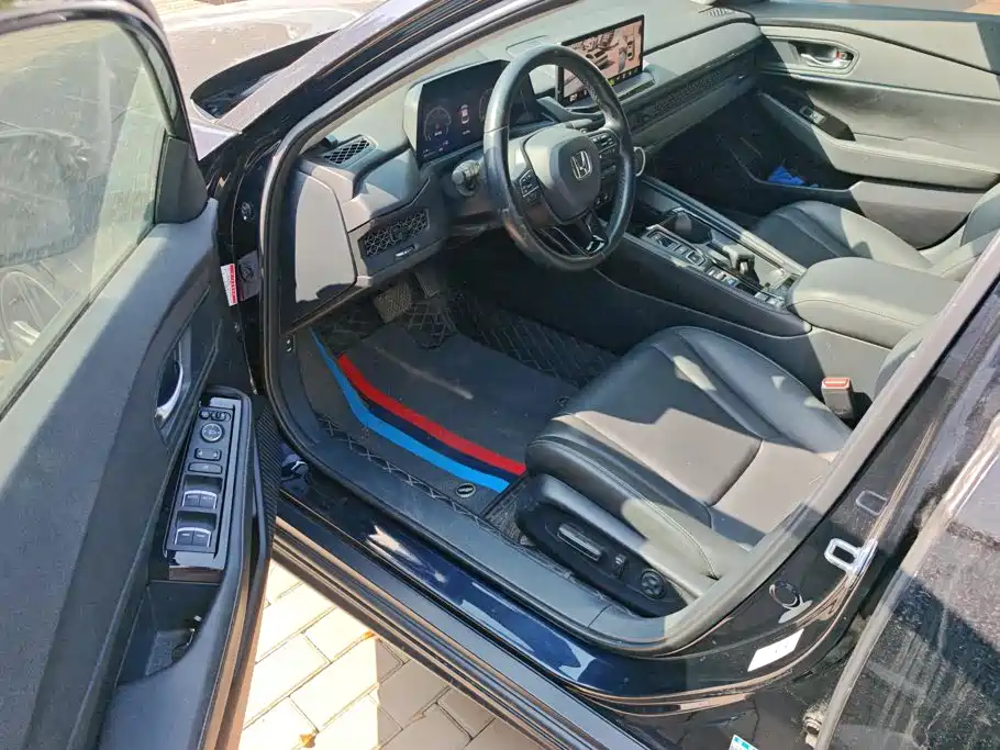 Honda Accord New Energy — фото 9