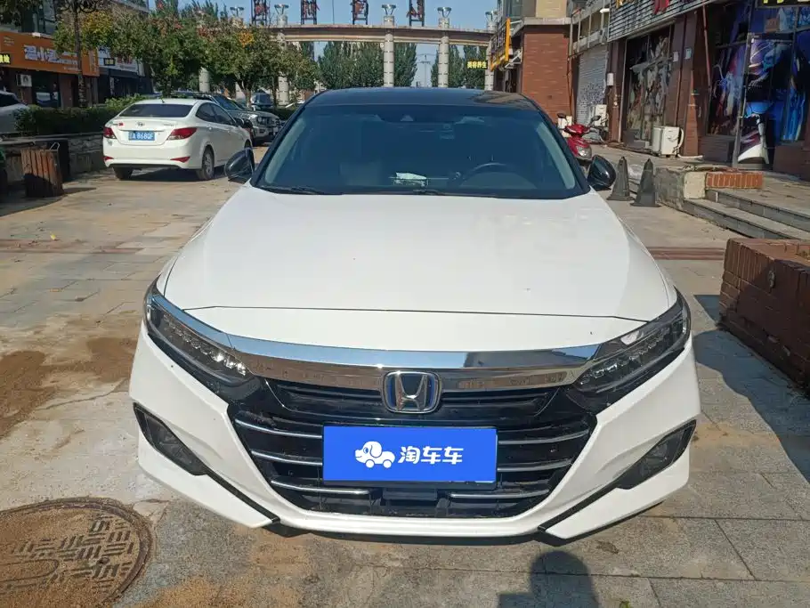 Honda Accord — фото 2