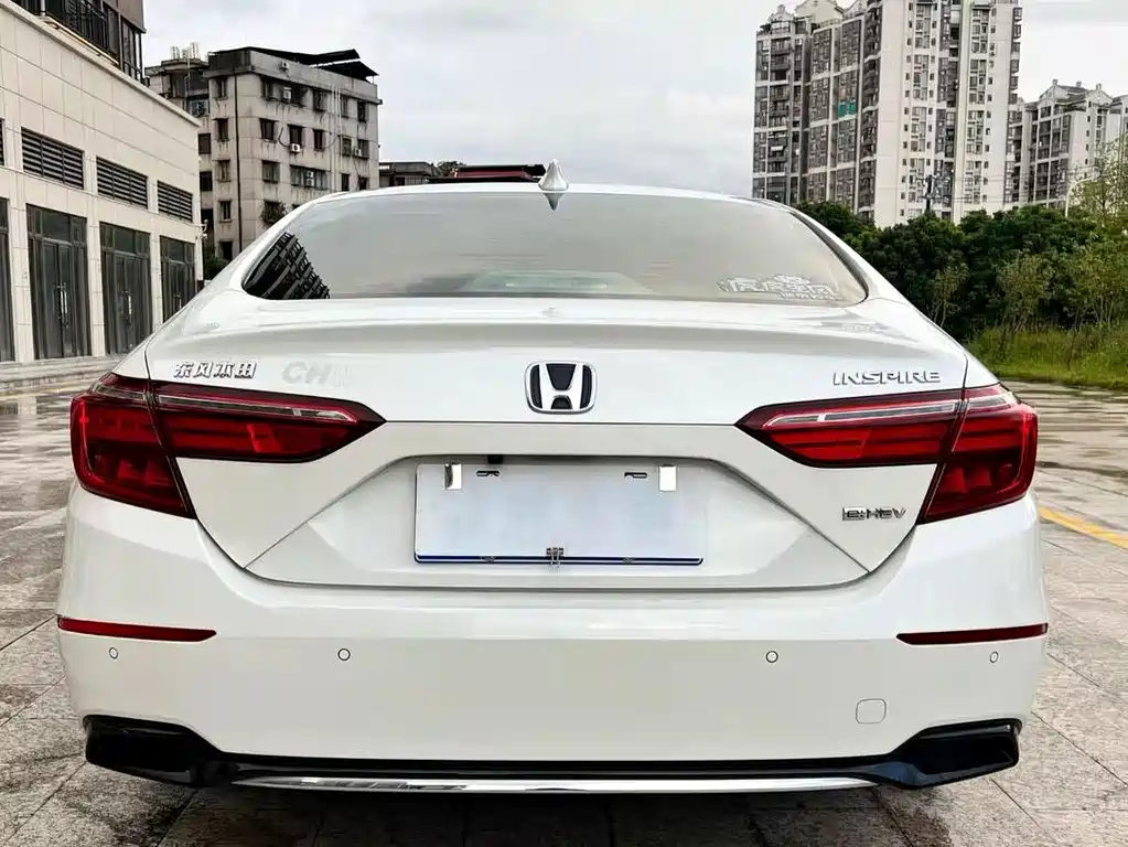 Honda Inspire — фото 5