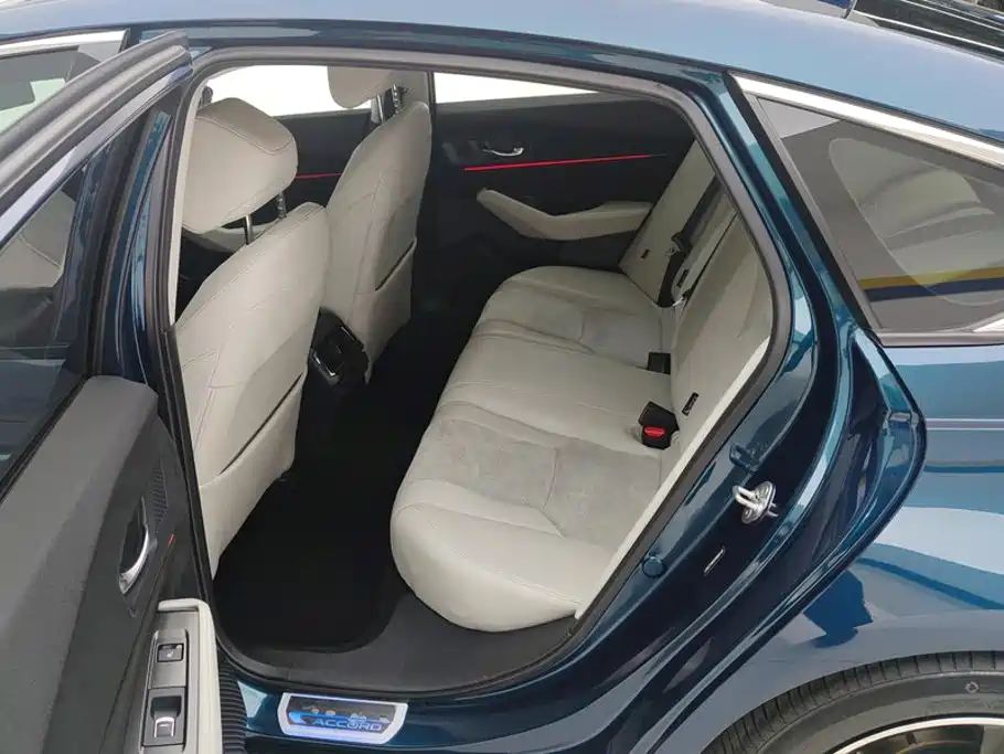 Honda Accord New Energy — фото 11