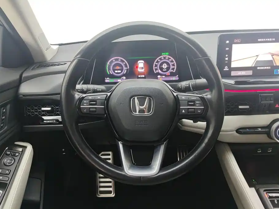 Honda Accord New Energy — фото 15